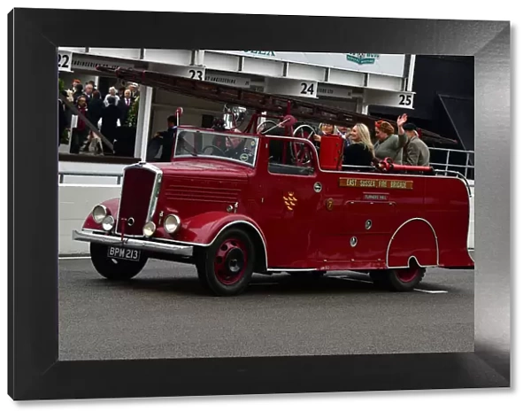 CJ9 9671 Tony Brooks, 1939, Dennis Fire Engine