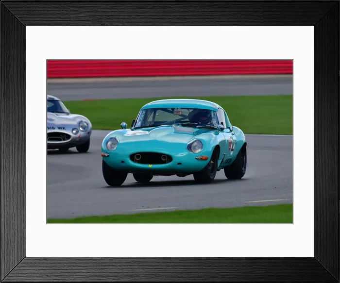 Framed Print : CJ10 1729 Andy Newall, Rhea Sautter, Jaguar E-Type Framed Print : CJ10 1729 Andy Newall, Rhea Sautter, Jaguar E-Type
