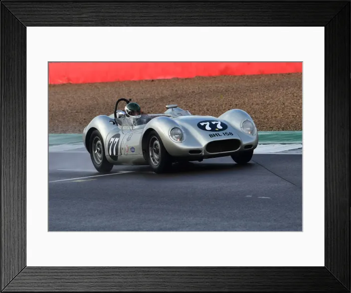 Framed Print : CM32 2228 Tarek Mahmoud, Galal Mahmoud, Lister Knobbly Framed Print : CM32 2228 Tarek Mahmoud, Galal Mahmoud, Lister Knobbly