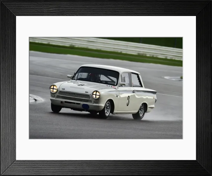 Framed Print : CM32 2486 Richard Dutton, Lotus Ford Cortina Framed Print : CM32 2486 Richard Dutton, Lotus Ford Cortina