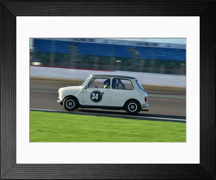 Framed Print : CM32 2698 Tom Bell, Joe Ferguson, Austin Mini Cooper S