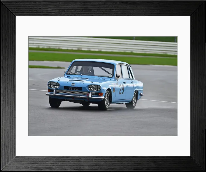 Framed Print : CM32 2443 Charlie Sharp, Triumph 2000 Framed Print : CM32 2443 Charlie Sharp, Triumph 2000
