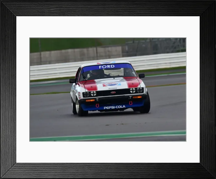 Framed Print : CM32 3365 Jonathan White, Ford Capri 3 litre S Framed Print : CM32 3365 Jonathan White, Ford Capri 3 litre S