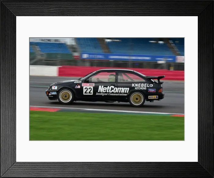 Framed Print : CM32 3439 Paul Mensley, Ford Sierra Cosworth Framed Print : CM32 3439 Paul Mensley, Ford Sierra Cosworth