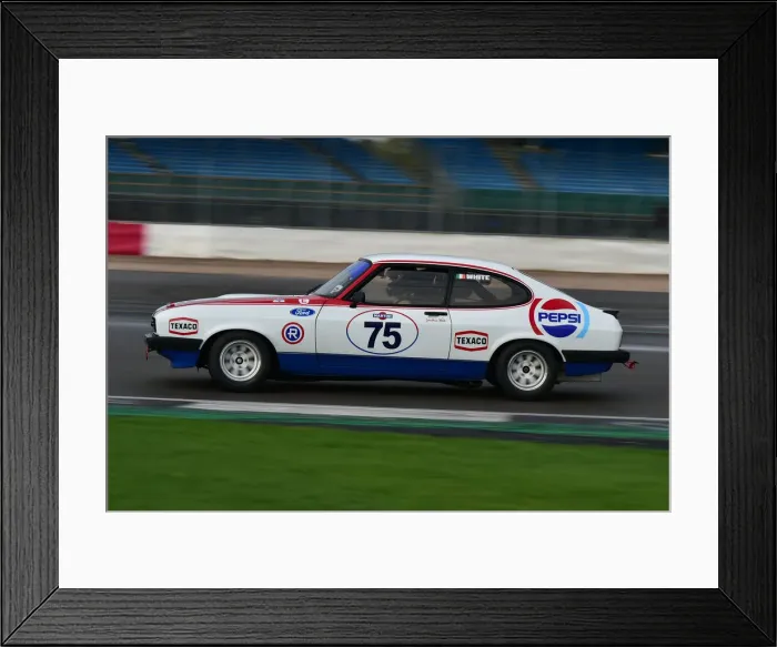 Framed Print : CM32 3571 Jonathan White, Ford Capri 3 litre S Framed Print : CM32 3571 Jonathan White, Ford Capri 3 litre S