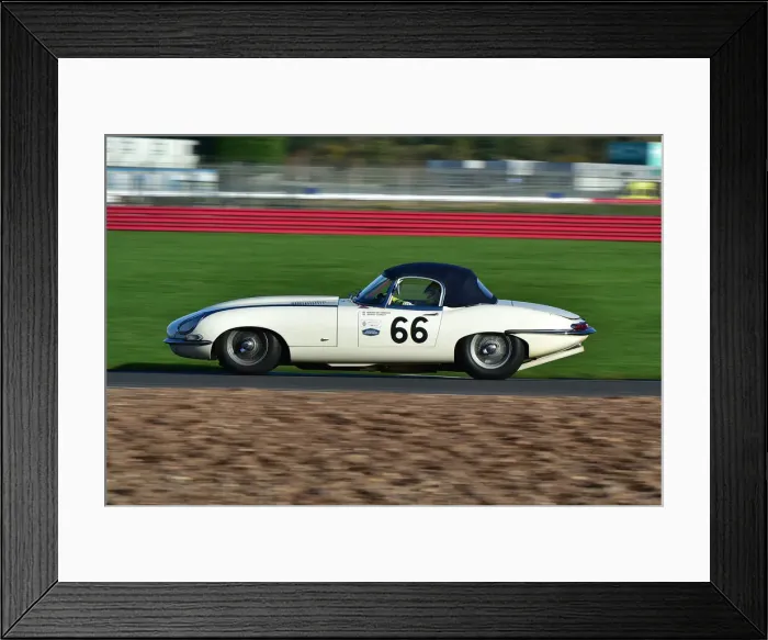 Framed Print : CM32 3883 Jeremy Cottingham, Harvey Stanley, Jaguar E-Type Framed Print : CM32 3883 Jeremy Cottingham, Harvey Stanley, Jaguar E-Type