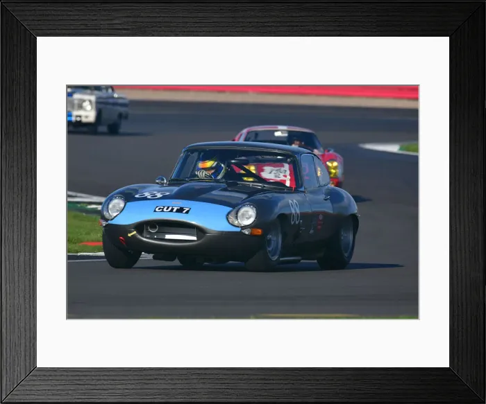 Framed Print : CJ10 2473 Richard Kent, Chris Ward, Jaguar E-Type Framed Print : CJ10 2473 Richard Kent, Chris Ward, Jaguar E-Type