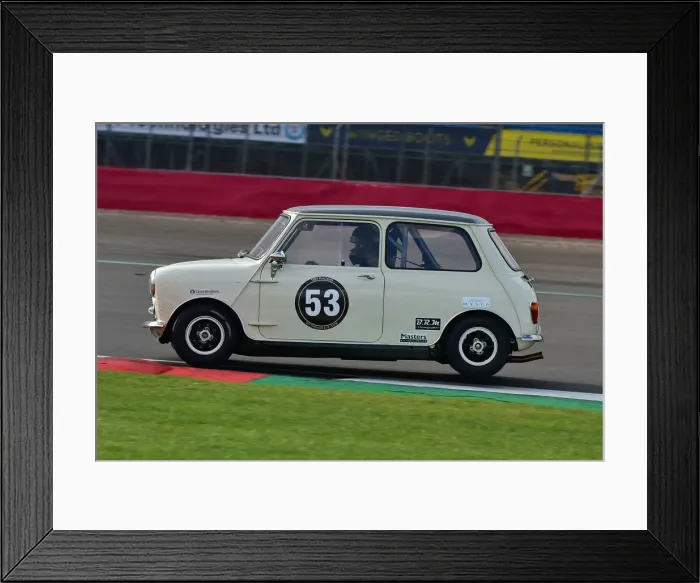 Framed Print : CM31 6946 Phil Bullen-Brown, Austin Mini Cooper S Framed Print : CM31 6946 Phil Bullen-Brown, Austin Mini Cooper S