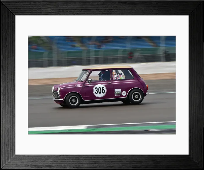 Framed Print : CM31 5899 Jo Polley, Austin Mini Cooper S Framed Print : CM31 5899 Jo Polley, Austin Mini Cooper S