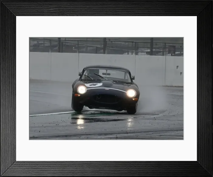 Framed Print : CJ9 3451 Miles Griffiths, Jaguar E-Type Framed Print : CJ9 3451 Miles Griffiths, Jaguar E-Type