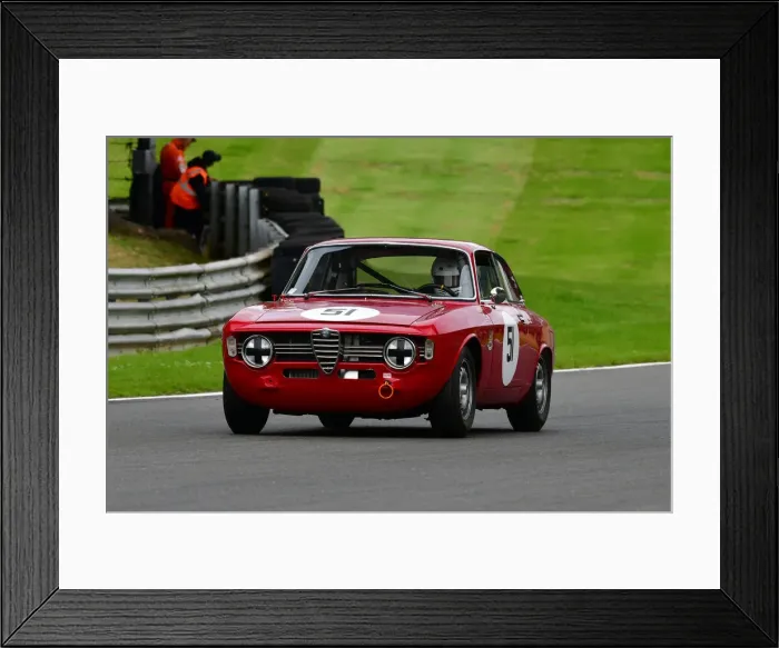Framed Print : CJ9 4006 Timothy Dutton, Alfa Romeo Giulia Sprint GT