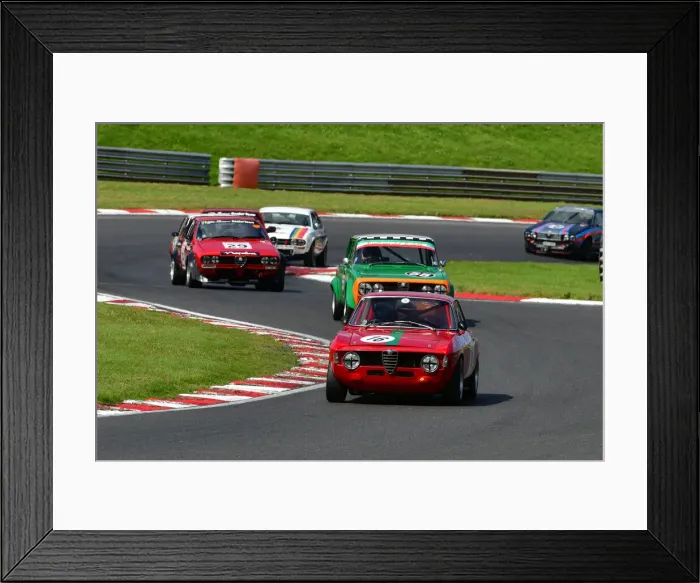 Framed Print : CJ9 4568 James Colburn, Alfa Romeo Giulia Sprint GT Framed Print : CJ9 4568 James Colburn, Alfa Romeo Giulia Sprint GT