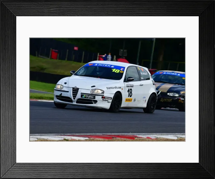 Framed Print : CJ9 4946 Jonathan Billingsley, Alfa Romeo 156 Framed Print : CJ9 4946 Jonathan Billingsley, Alfa Romeo 156