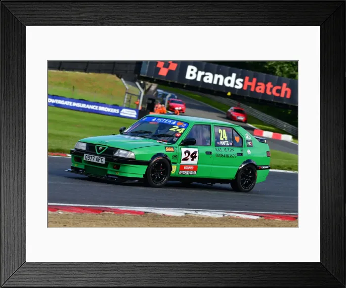 Framed Print : CJ9 4941 Thomas Waite, Alfa Romeo 33