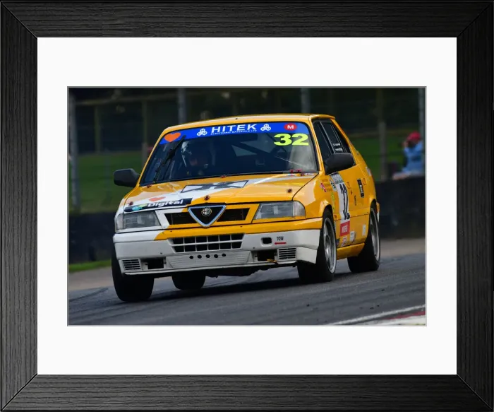 Framed Print : CJ9 4860 Simon Hampton, Alfa Romeo 33 Framed Print : CJ9 4860 Simon Hampton, Alfa Romeo 33