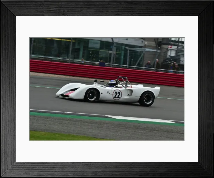 Framed Print : CM31 5682 Rob Wainwright, Gwyn Pollard, Royale RP6-17 Framed Print : CM31 5682 Rob Wainwright, Gwyn Pollard, Royale RP6-17