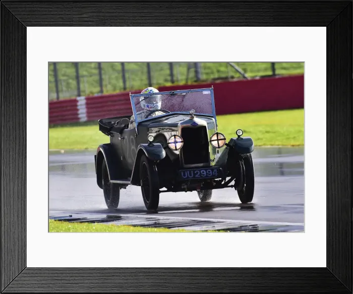 Framed Print : CM32 4185 Dr Thomas Clynes, Riley 9 Framed Print : CM32 4185 Dr Thomas Clynes, Riley 9