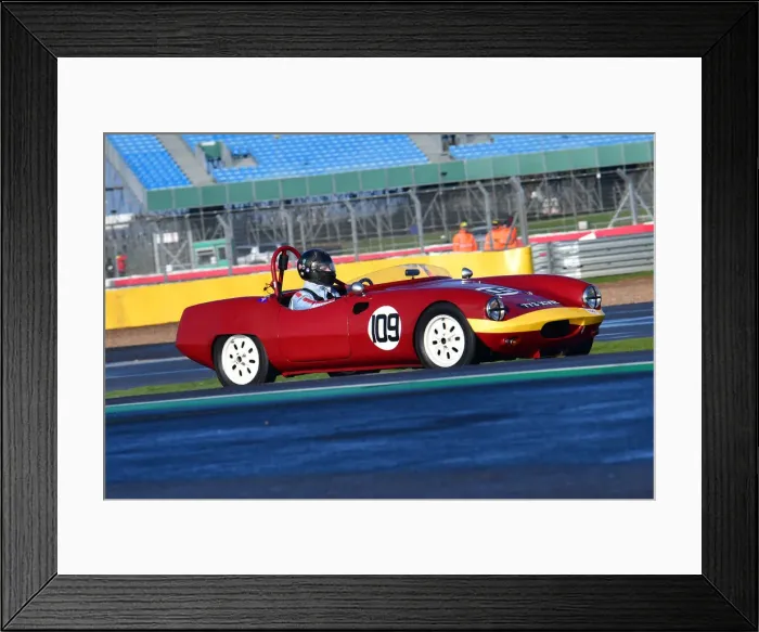 Framed Print : CJ10 3116 Christoff Cowens, Elva Courier Framed Print : CJ10 3116 Christoff Cowens, Elva Courier