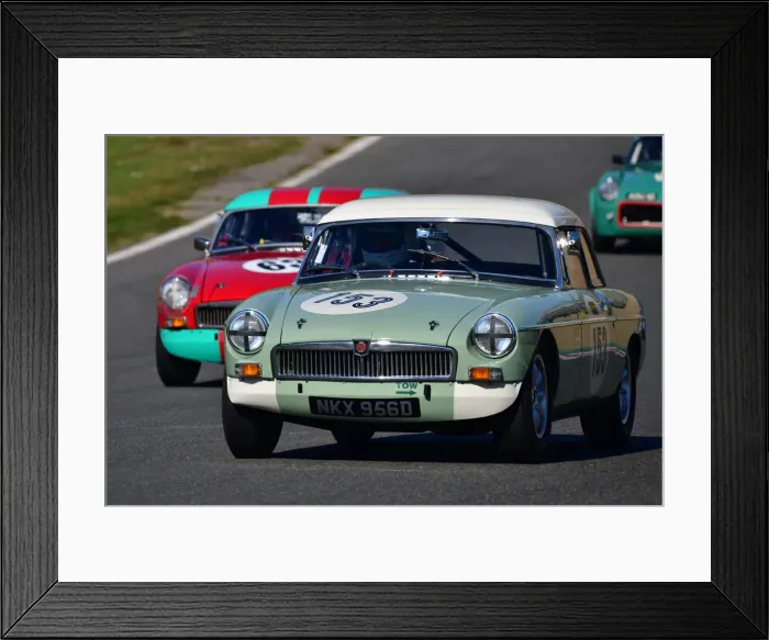Framed Print : CJ10 3978 Steve Spink, MG B Roadster Framed Print : CJ10 3978 Steve Spink, MG B Roadster