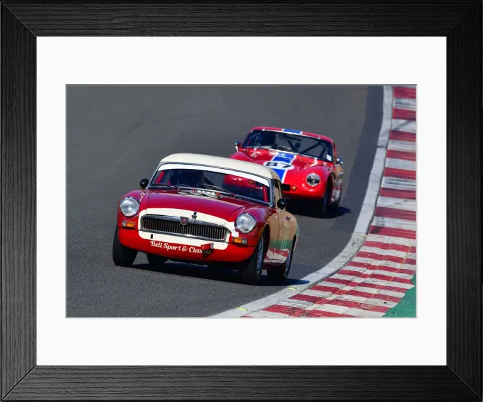 Framed Print : CJ10 3994 Peter Smith, MG B Roadster Framed Print : CJ10 3994 Peter Smith, MG B Roadster