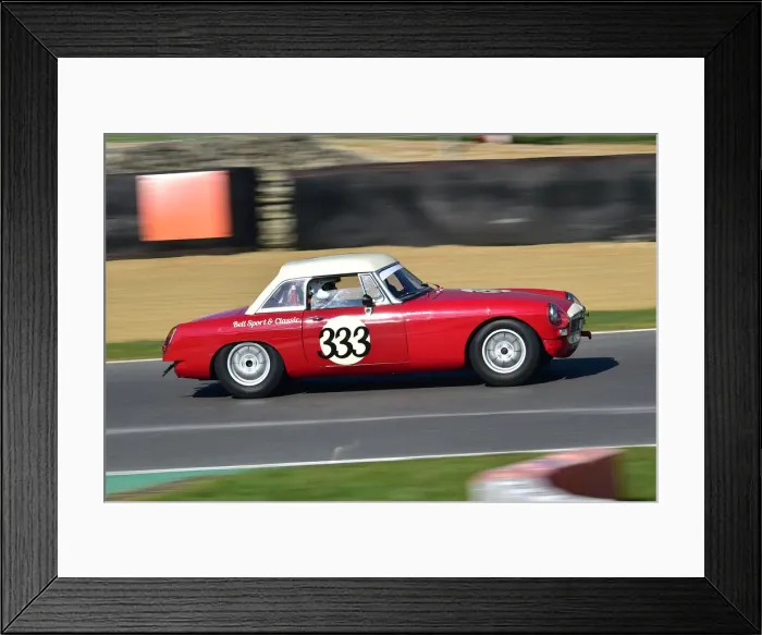 Framed Print : CM32 4501 Peter Smith, MG B Roadster Framed Print : CM32 4501 Peter Smith, MG B Roadster