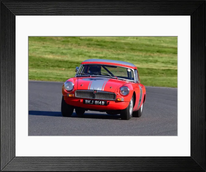 Framed Print : CJ10 4149 Stephen Winter, MG B Roadster Framed Print : CJ10 4149 Stephen Winter, MG B Roadster