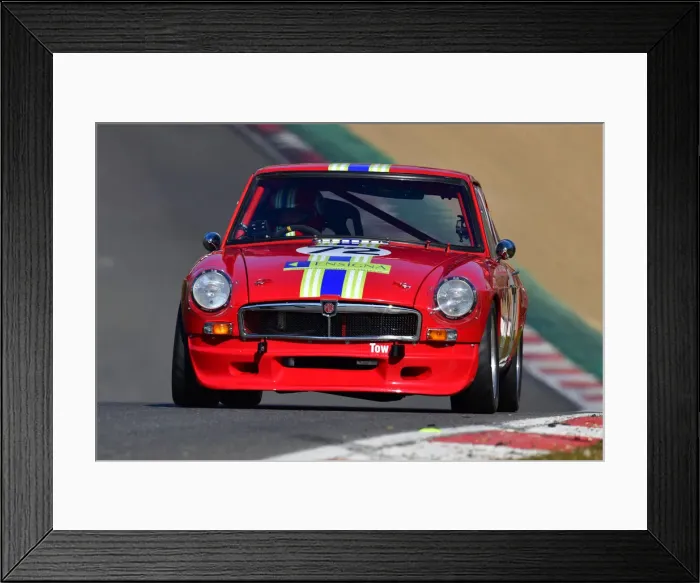 Framed Print : CJ10 3829 Steve Wells, MG BGT V8 Framed Print : CJ10 3829 Steve Wells, MG BGT V8