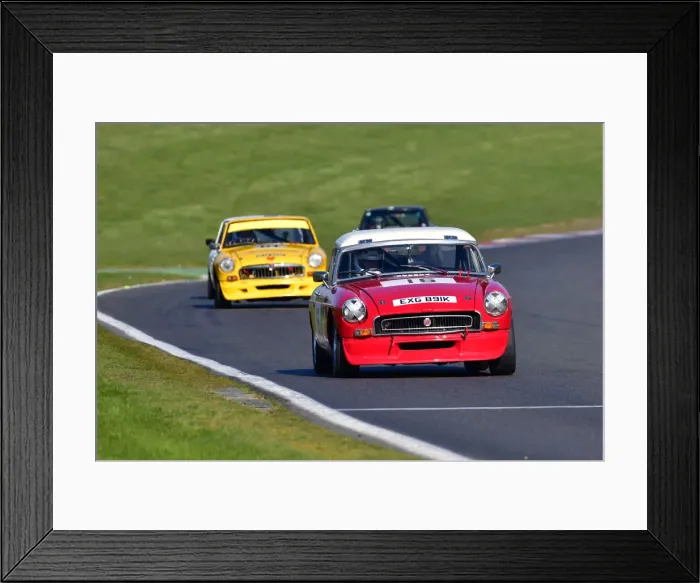 Framed Print : CJ10 4278 James Walpole, MG B Roadster Framed Print : CJ10 4278 James Walpole, MG B Roadster