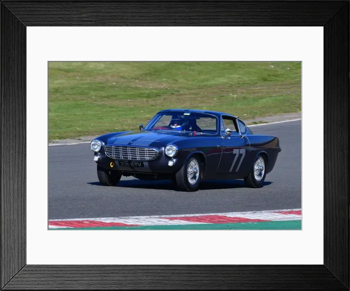 Framed Print : CJ10 3564 John Pearson, Volvo P1800 Framed Print : CJ10 3564 John Pearson, Volvo P1800