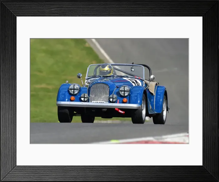 Framed Print : CM32 4800 Sam Thomas, Morgan Plus 8 Framed Print : CM32 4800 Sam Thomas, Morgan Plus 8