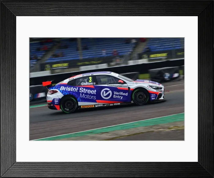 Framed Print : CM32 8404 Tom Chilton, Hyundai i30N Framed Print : CM32 8404 Tom Chilton, Hyundai i30N