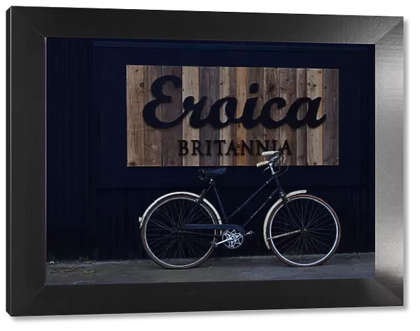 CJ10 7380 Eroica Britannia, old bicycle