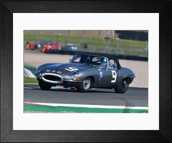 Framed Print : CM33 0866 Marc Gordon, Nick Finburgh, Jaguar E-Type Framed Print : CM33 0866 Marc Gordon, Nick Finburgh, Jaguar E-Type