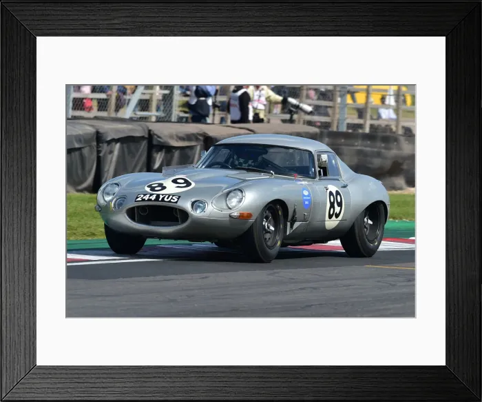 Framed Print : CM33 1427 Mike Wrigley, Matthew Wrigley, Jaguar E-Type