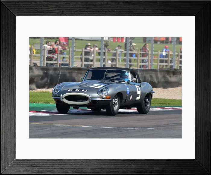 Framed Print : CM33 1423 Marc Gordon, Nick Finburgh, Jaguar E-Type Framed Print : CM33 1423 Marc Gordon, Nick Finburgh, Jaguar E-Type