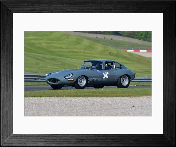 Framed Print : CM33 0987 Guy Grant, Mark Hales, Jaguar E-Type Framed Print : CM33 0987 Guy Grant, Mark Hales, Jaguar E-Type
