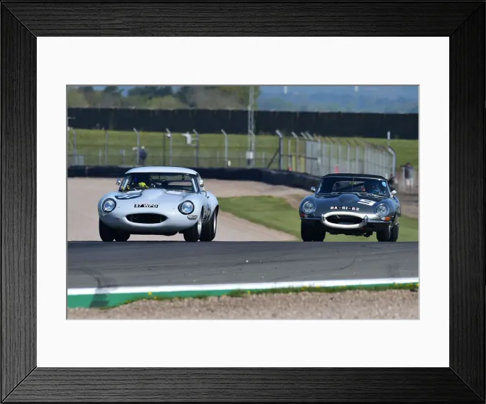 Framed Print : CM33 0865 Jonathan Mitchell, Jaguar E-Type semi-lightweight, Marc Gordon, Nick Finburgh, Jaguar E-Type Framed Print : CM33 0865 Jonathan Mitchell, Jaguar E-Type semi-lightweight, Marc Gordon, Nick Finburgh, Jaguar E-Type