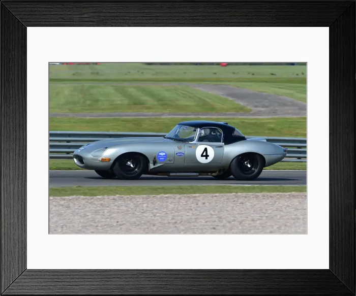 Framed Print : CM33 0982 Simon Hadfield, Joachim Folch, Jaguar E-Type