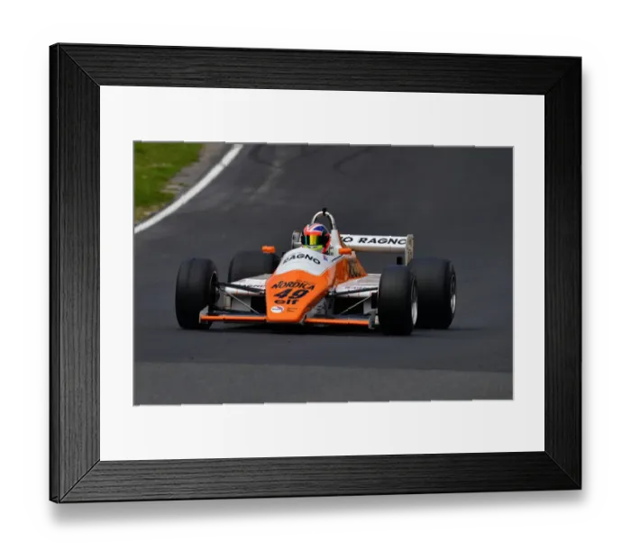 Framed Print : CJ11 2736 Neil Glover, Arrows A5 Framed Print : CJ11 2736 Neil Glover, Arrows A5