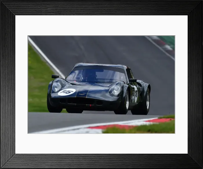 Framed Print : CM33 3232 Stephen Nuttall, Chevron B8