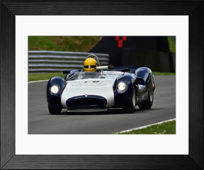 Framed Print : CM33 3173 Chris Jolly, Steve Farthing, Cooper Monaco T61M