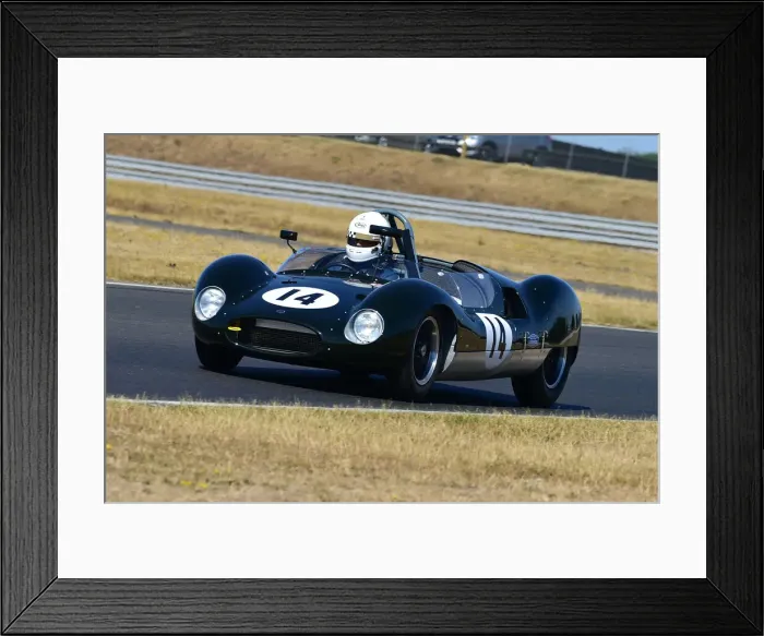 Framed Print : CM33 6953 Nick Finburgh, Ollie Crosthwaite, Cooper Monaco T49 Framed Print : CM33 6953 Nick Finburgh, Ollie Crosthwaite, Cooper Monaco T49