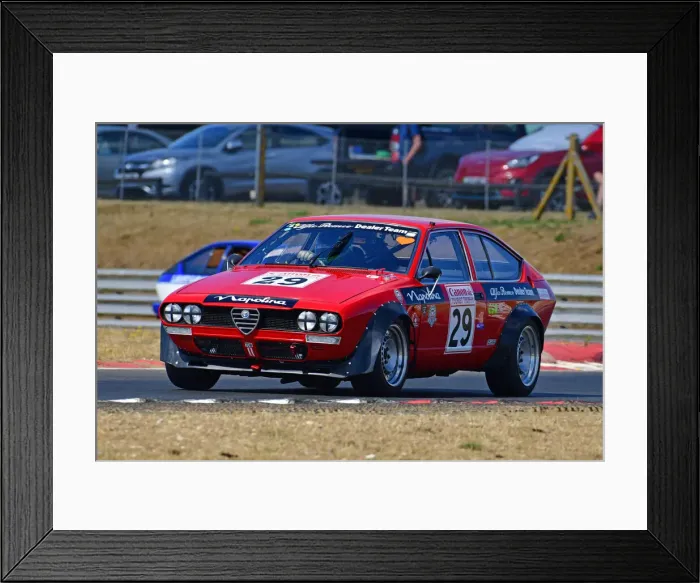 Framed Print : CJ11 6625 Chris Snowdon, Alfa Romeo Alfetta 2000 GTV Framed Print : CJ11 6625 Chris Snowdon, Alfa Romeo Alfetta 2000 GTV