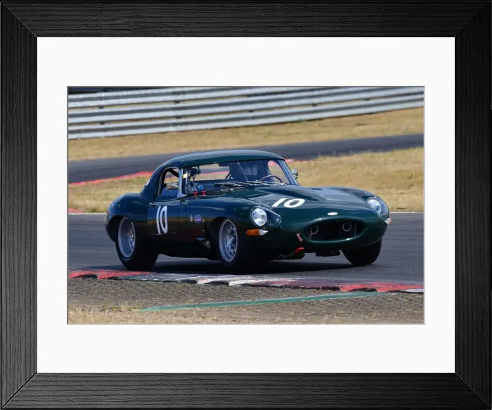 Framed Print : CJ11 6919 Lucas Bscher, Adrian Medeiros, Andrew Bentley, Jaguar E-Type Framed Print : CJ11 6919 Lucas Bscher, Adrian Medeiros, Andrew Bentley, Jaguar E-Type