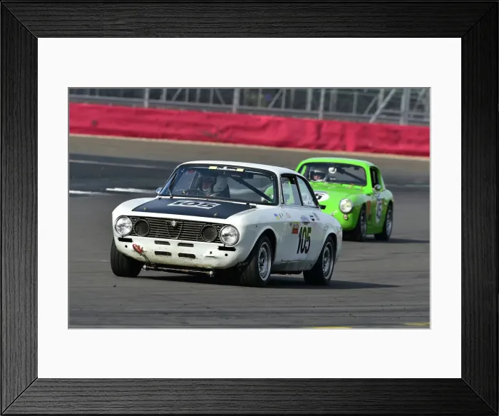 Framed Print : CM34 1903 Gary Lyon, Alfa Romeo GT2000 Framed Print : CM34 1903 Gary Lyon, Alfa Romeo GT2000