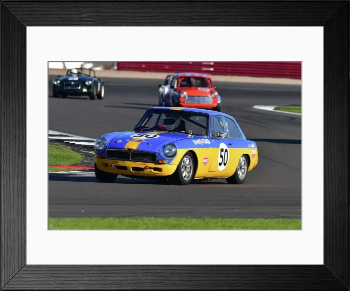Framed Print : CM34 1252 David Waterhouse, Mark Richards, MG B GT Framed Print : CM34 1252 David Waterhouse, Mark Richards, MG B GT