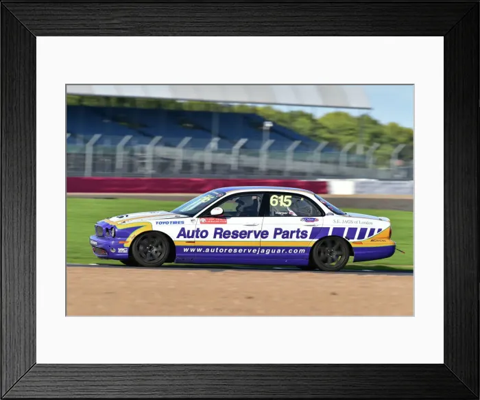 Framed Print : CM34 2313 Andrew Harper, Daniel Harper, Jaguar XJ Framed Print : CM34 2313 Andrew Harper, Daniel Harper, Jaguar XJ