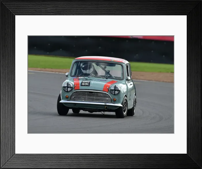 Framed Print : CM34 1740 Richard Parsons, Alistair Pugh, Morris Mini Cooper S