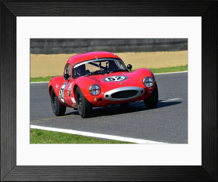 Framed Print : CM33 2719 Ron Maydon, Robin Ward, Ginetta G4R Framed Print : CM33 2719 Ron Maydon, Robin Ward, Ginetta G4R
