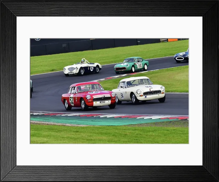 Framed Print : CJ11 3002 Richard Wilson, Anna Wilson, MG B Roadster, Marc Yates, MG B Roadster Framed Print : CJ11 3002 Richard Wilson, Anna Wilson, MG B Roadster, Marc Yates, MG B Roadster